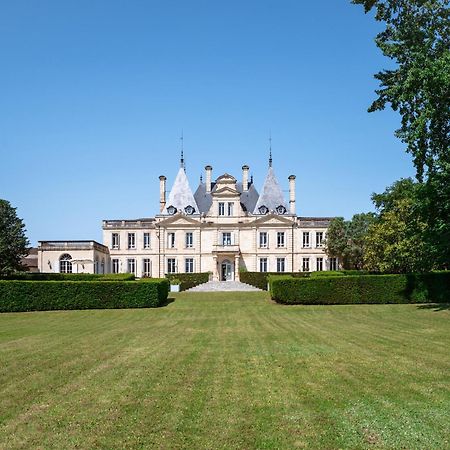 Chateau De Lussac Lussac  Экстерьер фото